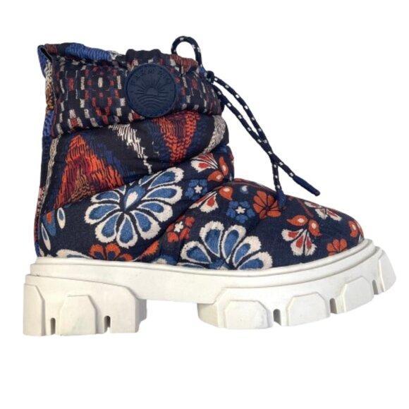 NIB Farm Rio Lug Sole Puffer Bootie Platform Pineapple Flower Moon Boots 6 - Picture 3 of 13